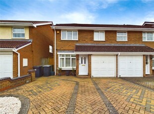 3 bedroom semi-detached house for sale in Delafield Drive, Calcot, Reading, Berkshire, RG31