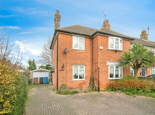 3 bedroom semi-detached house for sale in Gorse Road, Ipswich, Suffolk, IP3