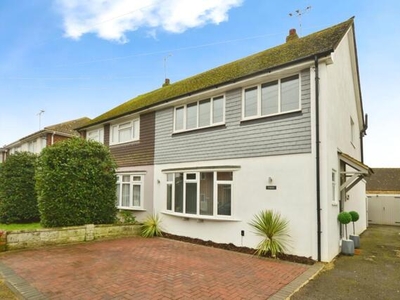 3 Bedroom Semi-detached House For Sale In Romney Marsh, Kent