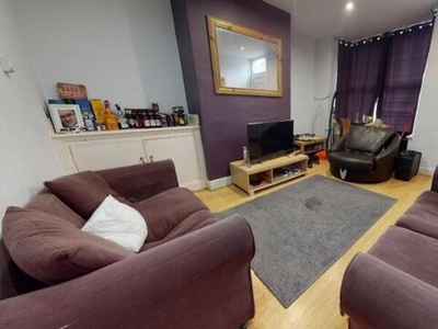 3 Bedroom Terraced House For Rent In Headingley