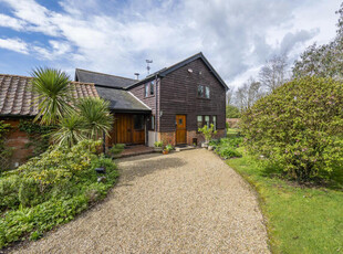 4 Bedroom Barn Conversion For Sale In Ipswich