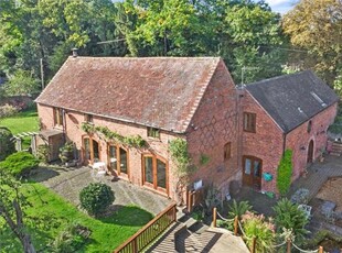 4 Bedroom Barn Conversion For Sale In Stourport-on-severn