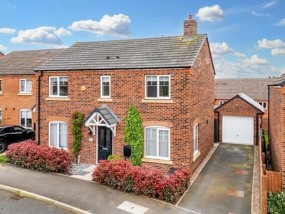 4 Bedroom Detached House For Sale In Droitwich