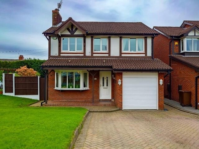 4 Bedroom Detached House For Sale In Dukinfield, Cheshire