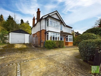 4 Bedroom Detached House For Sale In Farnborough, Hampshire