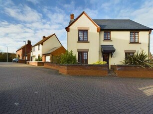 4 Bedroom Detached House For Sale In Lawley, Telford