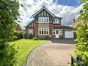 4 Bedroom Detached House For Sale In New Milton, Hampshire