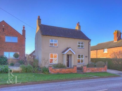 4 Bedroom Detached House For Sale In Willoughby On The Wolds