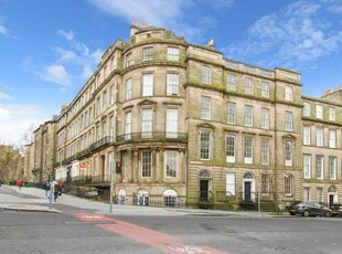 4 bedroom flat for sale in 1 (1F1) Annandale Street, Edinburgh, EH7 4AW, EH7