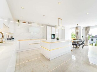 4 Bedroom Semi-detached House For Sale In Gladstone Park, London