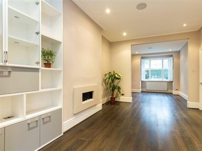 4 Bedroom Terraced House For Rent In West Hampstead, London