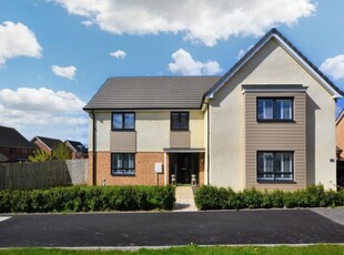 5 bedroom detached house for sale in 5 Bedroom House for Sale on Gatekeeper Close, Newcastle Great Park, NE13