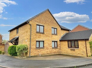 5 bedroom detached house for sale in Grindal Drive, Grange Park, Swindon, Wiltshire, SN5