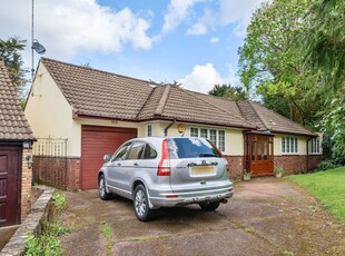 Bungalow for sale in Rolfe Close, Barnet EN4