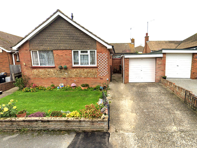 Bungalow to rent in Canterbury Close, Broadstairs CT10