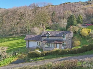 Cottage for sale in Rhyd-Y-Foel, Conwy LL22