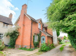 Cottage for sale in The Green, Snitterfield, Stratford-Upon-Avon CV37
