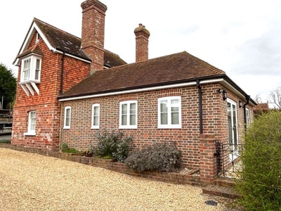 Cottage to rent in Church Road, Newick, Lewes, East Sussex BN8