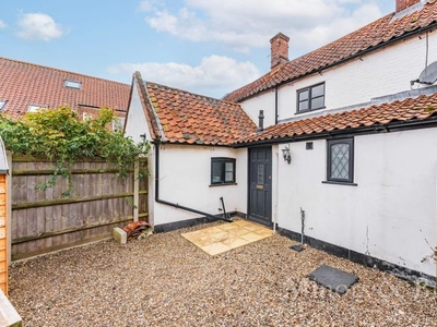 Cottage to rent in Penfold Street, Aylsham, Norwich NR11