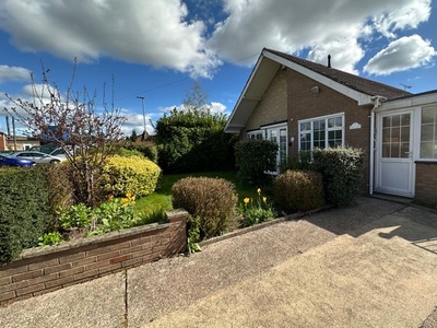 Detached bungalow to rent in Thinholme Lane, Westwoodside, Doncaster DN9