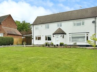 Detached house for sale in 11 The Drive, Park Lane, Retford, Nottinghamshire DN22
