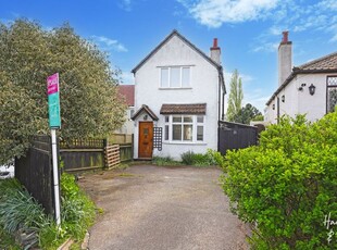Detached house for sale in Bridge Hill, Epping CM16