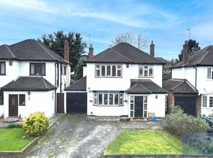 Detached house for sale in Fontayne Avenue, Chigwell IG7