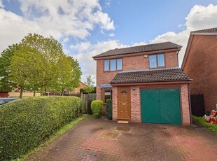 Detached house for sale in Hardy Close, Hinckley LE10