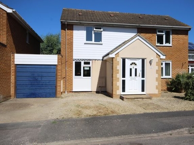 Detached house to rent in Corn Avill Close, Abingdon, Oxfordshire OX14