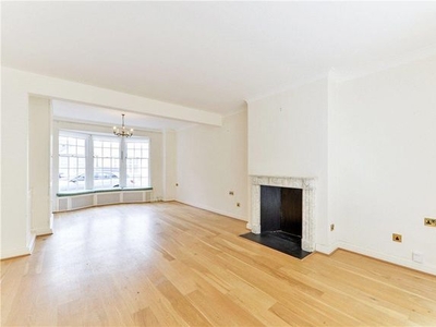 Detached house to rent in Dovehouse St, London SW3