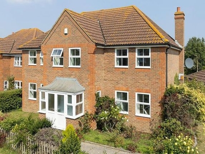 Detached house to rent in Ealham Close, Canterbury CT4