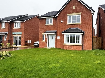 Detached house to rent in Knowsley Crescent, Weeton, Preston PR4