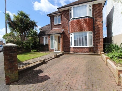 Detached house to rent in Knowsley Road, Cosham, Portsmouth PO6