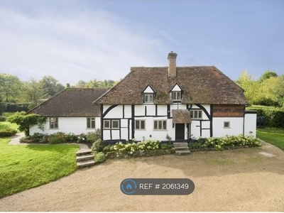 Detached house to rent in Logmore Lane, Dorking RH4
