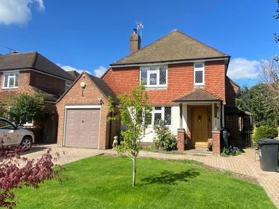 Detached house to rent in Park Street Lane, Park Street, St Albans, Hertfordshire AL2