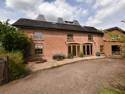 Detached house to rent in Temple Court, Bosbury, Ledbury, Herefordshire HR8