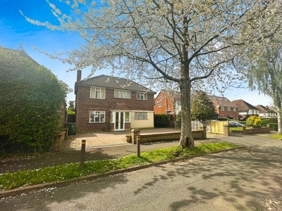 Detached house to rent in The Dene, Cheam, Sutton SM2