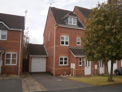 Detached house to rent in The Pastures, Oadby, Leicester LE2