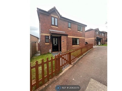 Detached house to rent in Whitley Mead, Stoke Gifford, Bristol BS34