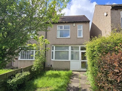 End terrace house to rent in Sherbourne Crescent, Coventry CV5