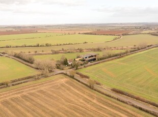 Farm for sale in Ardley, Bicester OX27