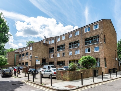 Flat for sale - Camberwell Grove, London, SE5