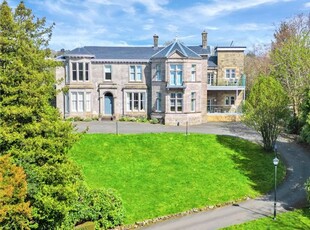 Flat for sale in Montrose Street East, Helensburgh G84