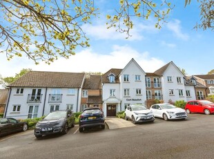 Flat for sale in Palmyra Court, West Cross, Swansea SA3