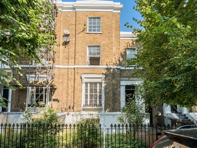 Flat for sale - Lorn Road, Stockwell, SW9
