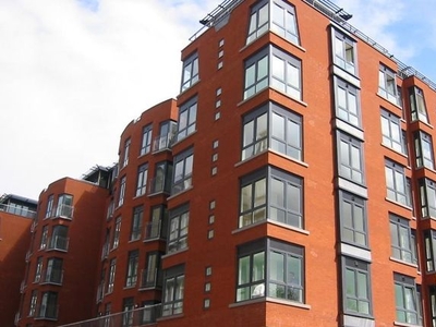 Flat to rent in Bixteth Street, Liverpool L3