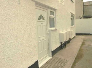 Flat to rent in Crwys Road, Cathays, Cardiff CF24