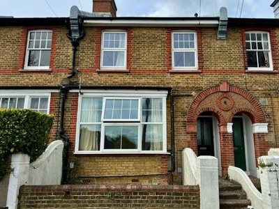 Flat to rent in Inwood Crescent, Brighton BN1