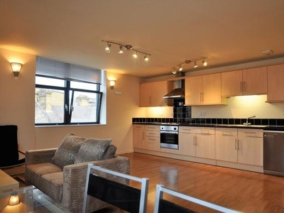 Flat to rent in Landmark House, 11 Broadway, Bradford, West Yorkshire BD1