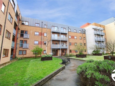 Flat to rent in North Star Boulevard, Greenhithe, Kent DA9